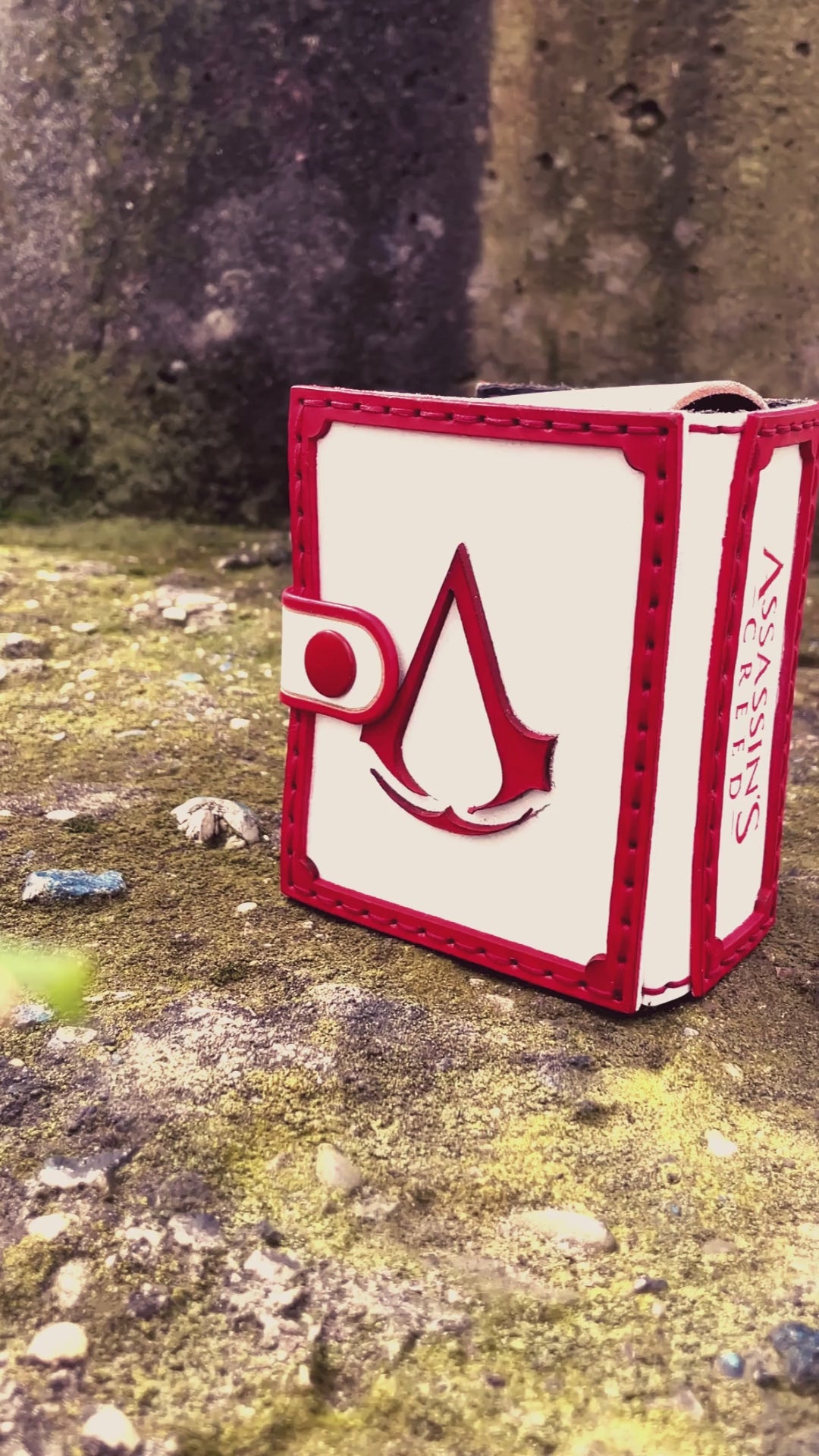 video dimostrativo del porta mazzo per mazzo Commander di Magic, espansione Assassins Creed