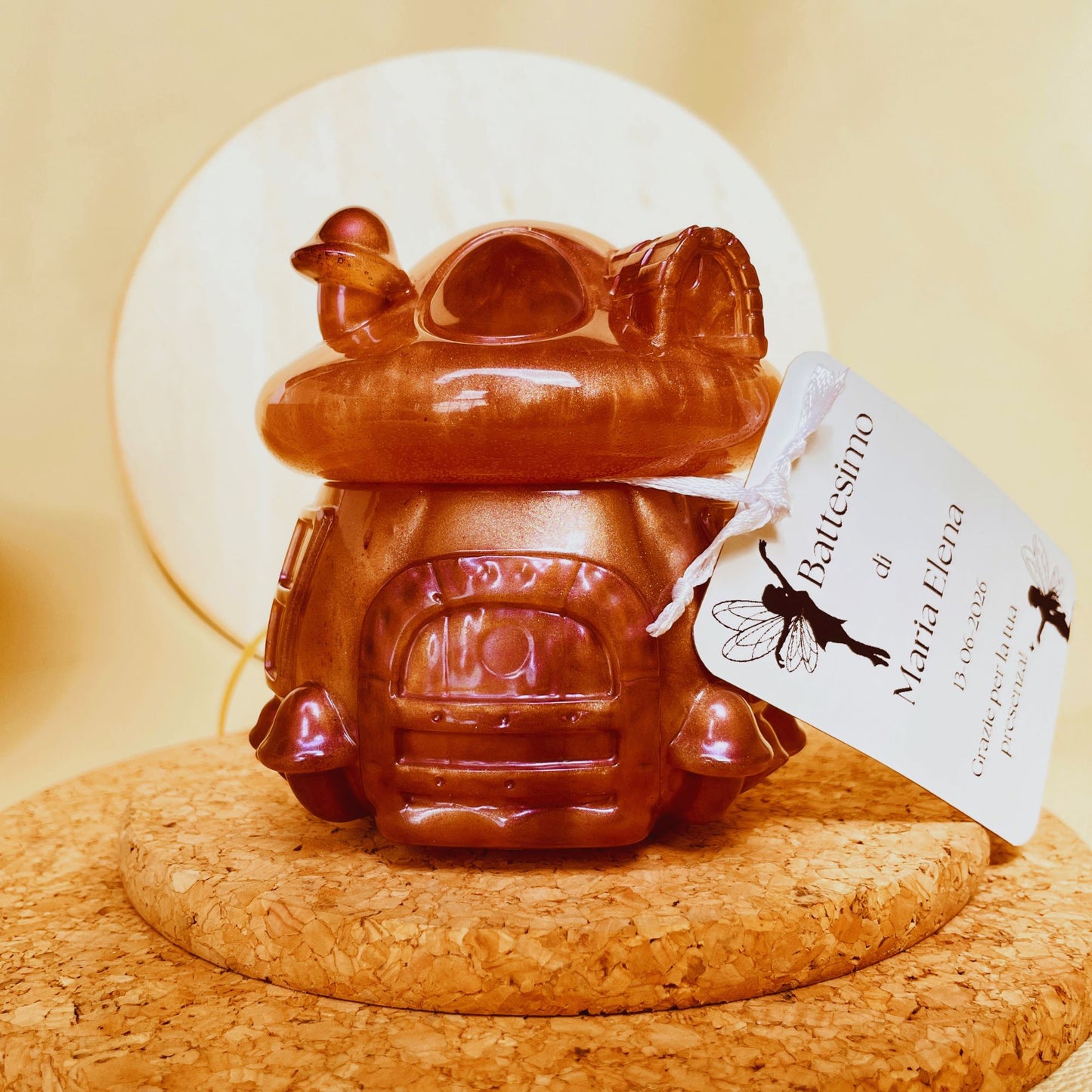 SteamVoyage - barattolo bomboniera artigianale in resina con brillantini a forma di casa delle fate, funghetto rosa antico con dettagli di porta, finestre e comignoli viola; confezione con rosa di resina, doppio fiocchetto dorato e biglietto personalizzabile