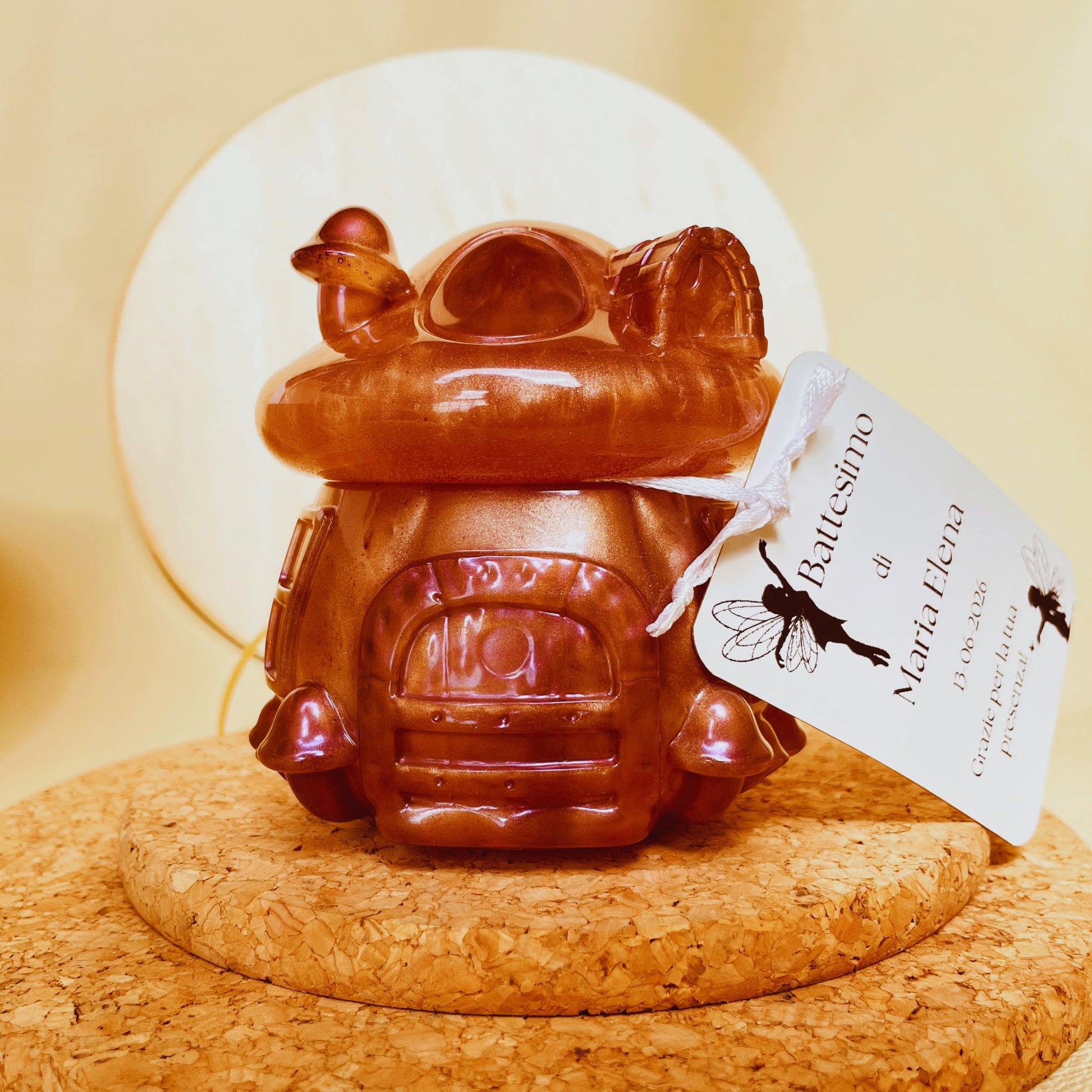 SteamVoyage - barattolo bomboniera artigianale in resina con brillantini a forma di casa delle fate, funghetto rosa antico con dettagli di porta, finestre e comignoli viola; confezione con rosa di resina, doppio fiocchetto dorato e biglietto personalizzabile