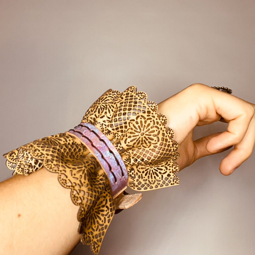 steamvoyage-bracciale in merletto di pelle con cinturino dipinto