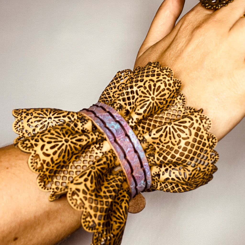 steamvoyage-bracciale in merletto di pelle con cinturino dipinto