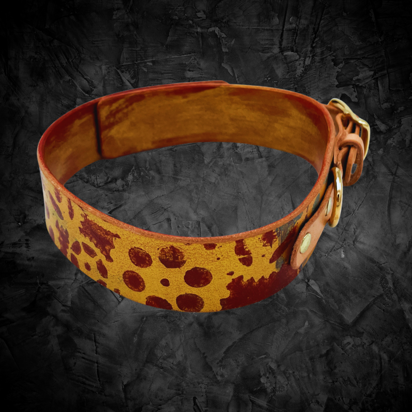steamvoyage-collare artigianale in cuoio per cane di taglia piccola con fantasia steampunk di ingranaggi oro marrone e azzurro e fibbia e gancio in acciaio dorato