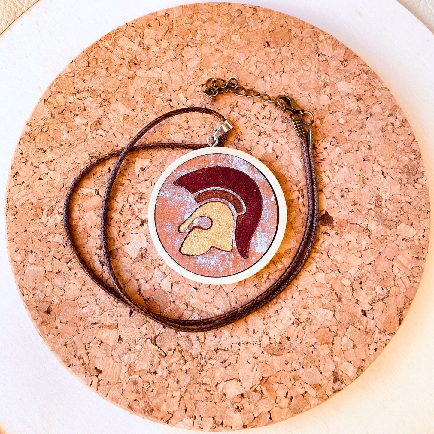 SteamVoyage - medaglioni di protezione magica in legno e cuoio dipinto a mano per giocatori di ruolo