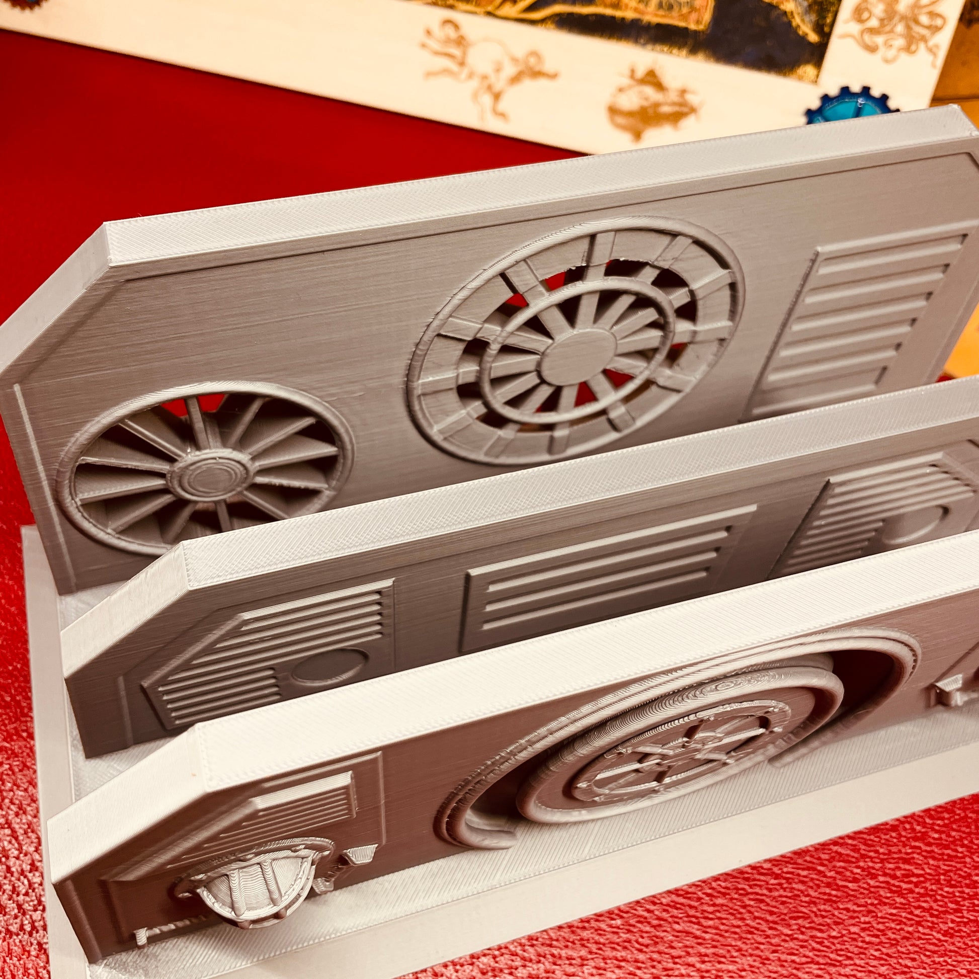 steamvoyage-organizer steampunk da scrivania in PLA color acciaio per lettere e documenti