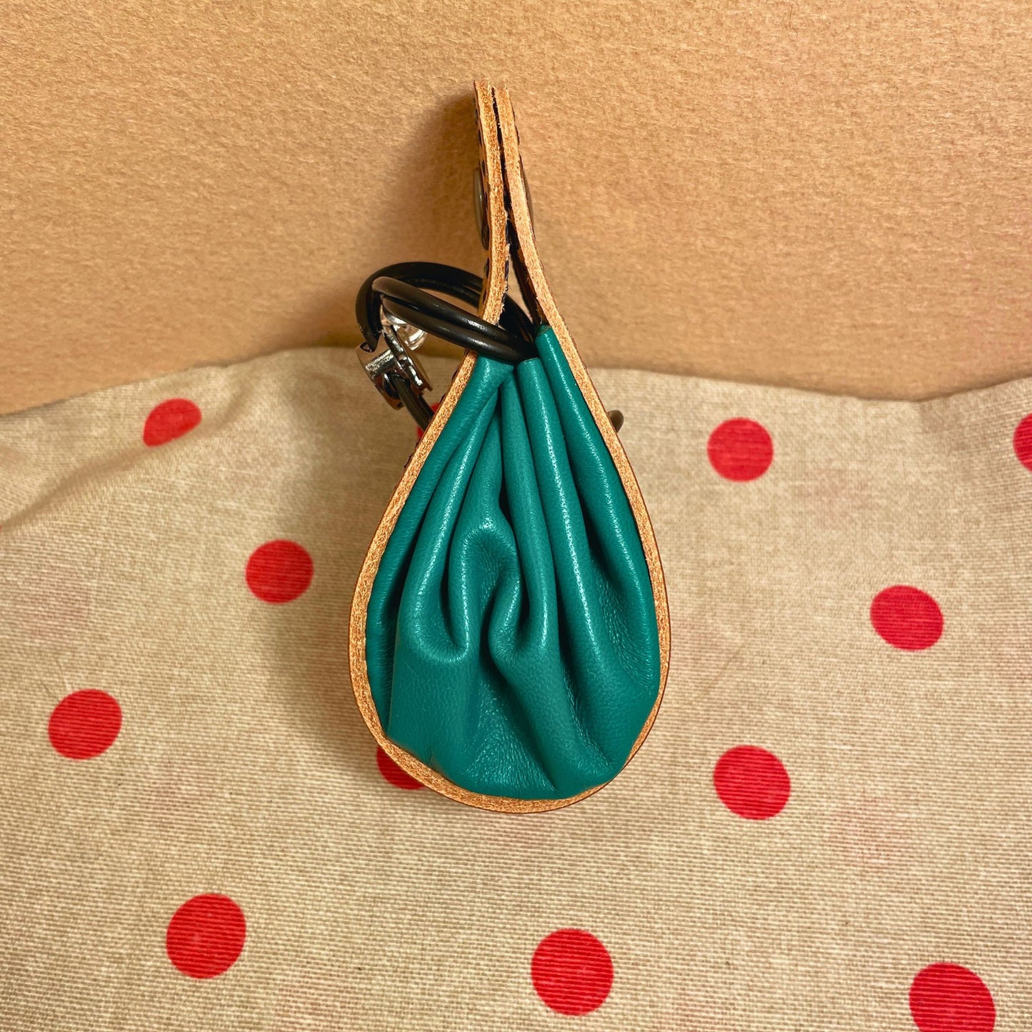 SteamVoyage - sacchetti porta dadi in pelle e cuoio con laccio regolabile e bottone di chiusura per amanti del gioco da tavolo e del gioco di ruolo