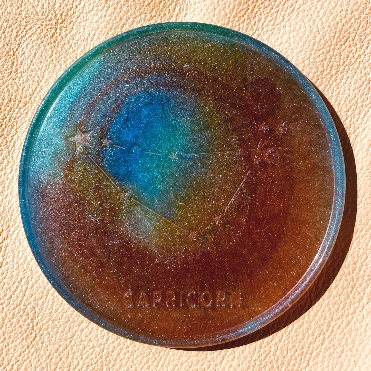 SteamVoyage - sottobicchiere in resina epossidica con costellazione e nome del segno zodiacale