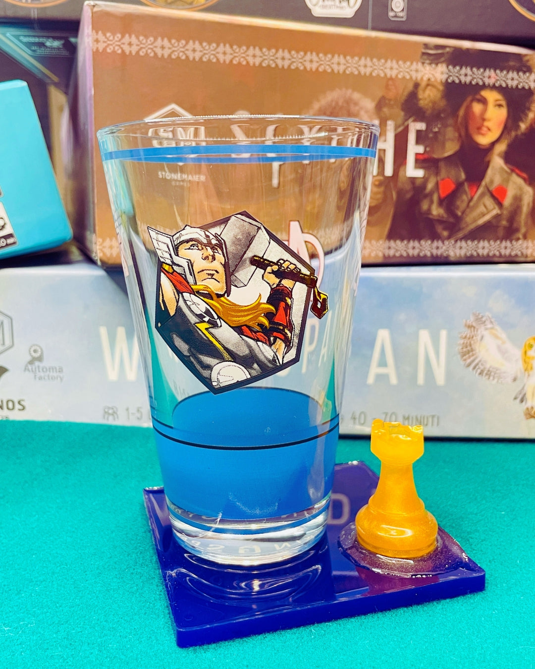 Sottobicchieri in resina di vari colori e pezzi degli scacchi per serate di gioco - ottima idea per bomboniera gamers