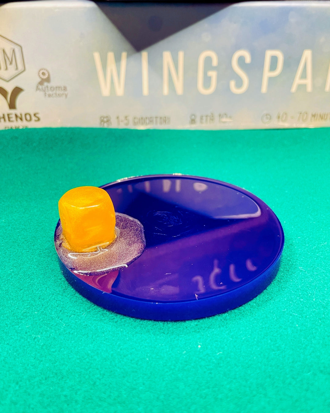 Sottobicchieri in resina di vari colori e pezzi degli scacchi per serate di gioco - ottima idea per bomboniera gamers