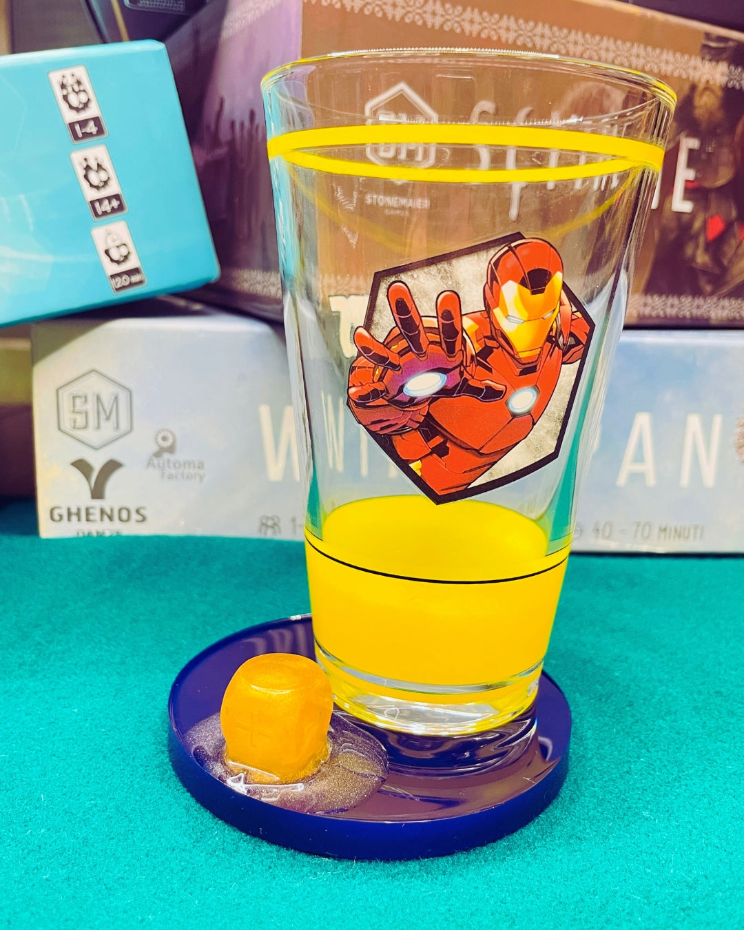 Sottobicchieri in resina di vari colori e pezzi degli scacchi per serate di gioco - ottima idea per bomboniera gamers