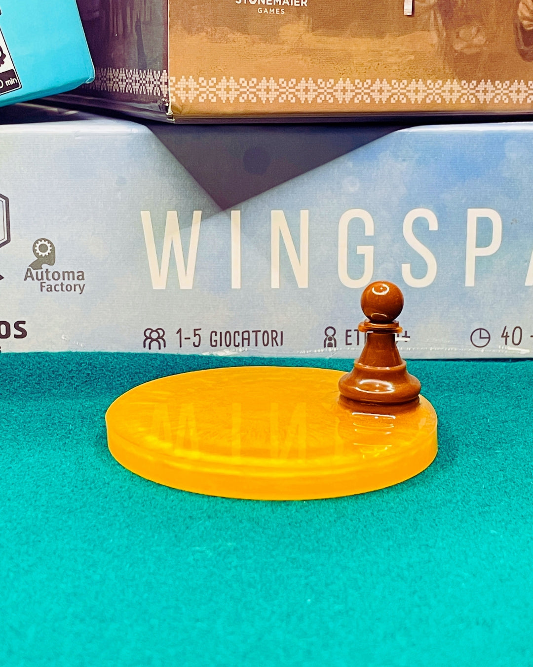 Sottobicchieri in resina di vari colori e pezzi degli scacchi per serate di gioco - ottima idea per bomboniera gamers
