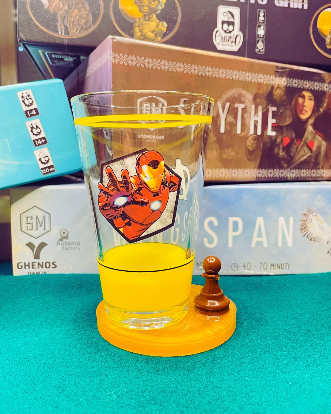 Sottobicchieri in resina di vari colori e pezzi degli scacchi per serate di gioco - ottima idea per bomboniera gamers