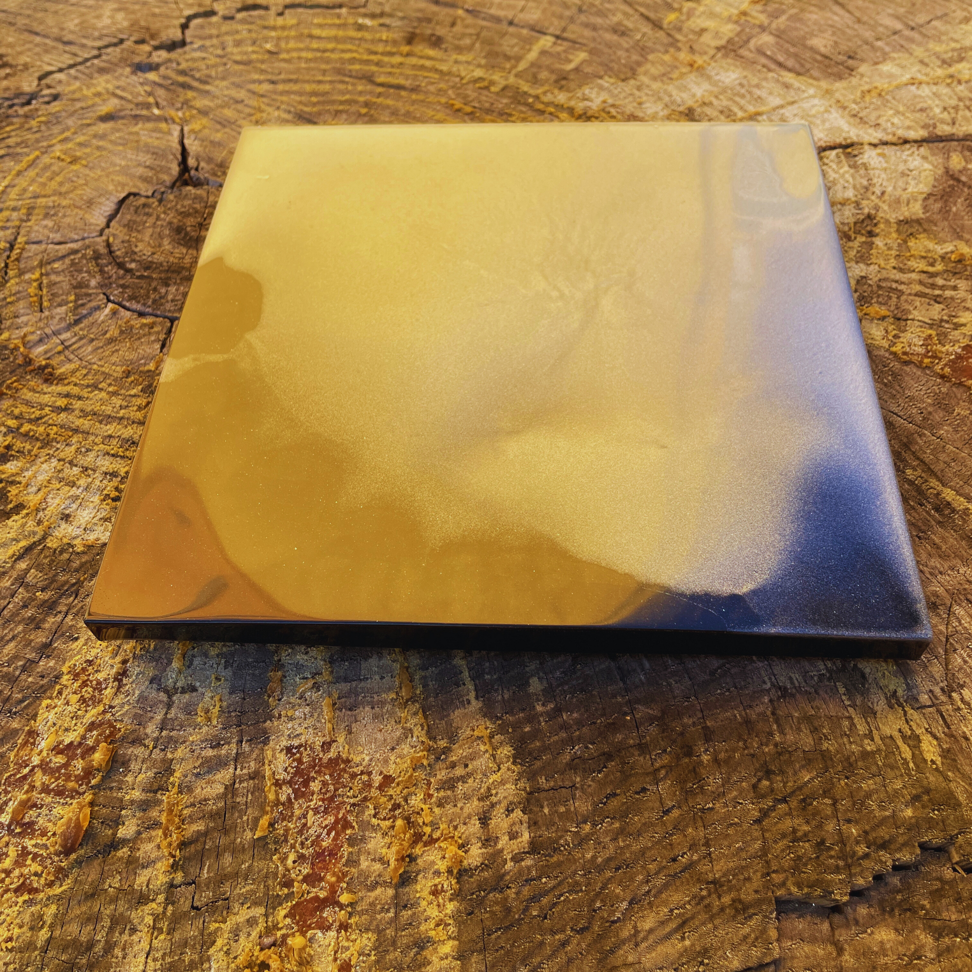 steamvoyage-sottopiatto quadrato in resina epoxy bianca e nera