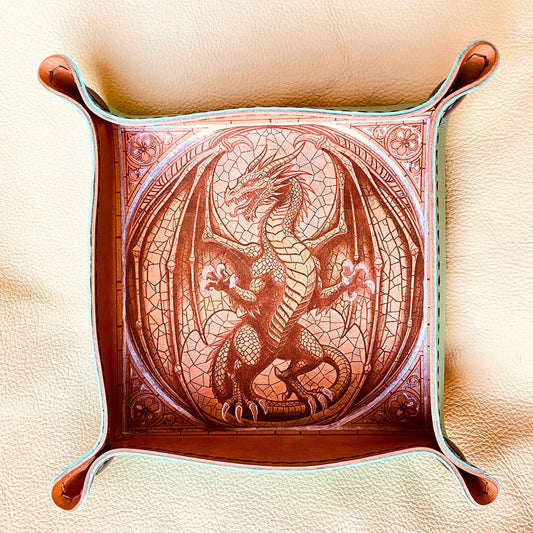 SteamVoyage - vassoio lancia dadi artigianale rivestito in pelle acquamarina con quattro bottoni bronzati agli angoli, cucitura sul bordo e incisione laser di un drago dipinto a mano in verde e argento.